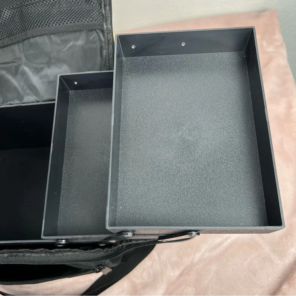 Large Cosmetic Organizer with Handle, Color: Black
